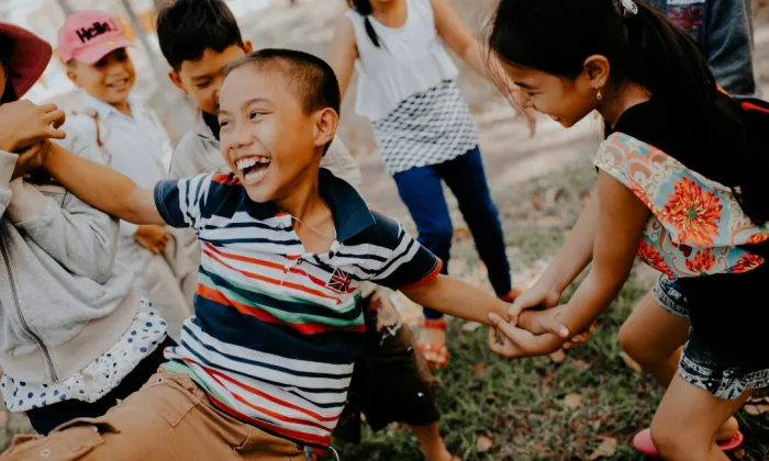 Niños jugando